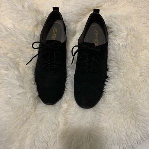 Women’s size 7 Cole Haan (Black) sneakers
